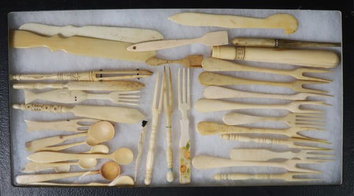 Thirty Whaler Made Whalebone Artifacts, 19th Century