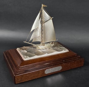 Vintage 960 Sterling Silver One Mast Sailing Yacht Boat Model, 20th century