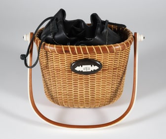 Swing Handle Oval Form Nantucket Basket Purse