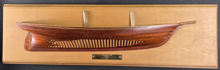 Vintage Carved Schooner Yacht American Ship Builders Half Hull Boat Model, 20th century