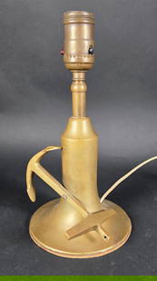 Vintage Solid Brass Nautical Anchor Desk Lamp, 20th Century: Vintage Solid Brass Nautical Anchor Desk Lamp, 20th century Height 10.25 in. Diameter 5.75 in.