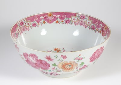 Chinese Export Famille Rose Porcelain Bowl, 18 Century