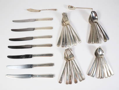Towle Craftsman Pattern Sterling Silver Flatware Partial Service for Six, circa 1932: Towle Craftsman Pattern Sterling Silver Flatware Partial Service for Six, circa 1932,?39 pieces, comprising; 7 dinner forks 7 dinner knives 6 salad forks 8 tablespoons 9 teaspoons