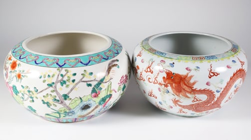 Two Chinese Famille Rose Porcelain Bowls