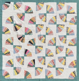 Fine Quarter Fan Patchwork Quilt, circa 1930s