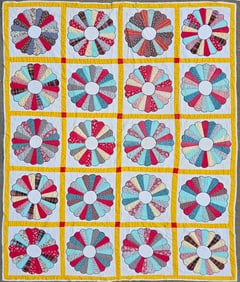 Vintage Colorful Dresden Plate Patchwork Quilt, circa 1930s