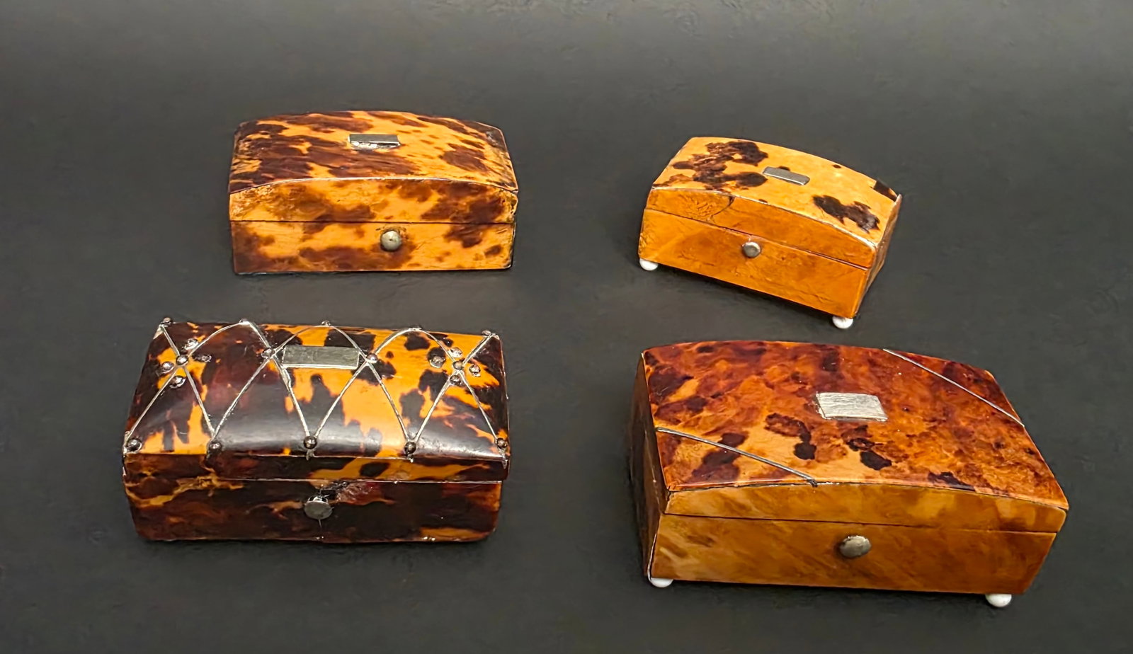 Four English Antique Tortoiseshell Stamp Boxes, 19th century (1 of 5)