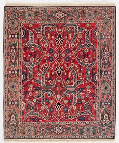 Serapi Style Oriental Carpet