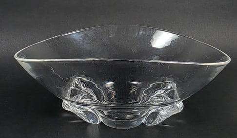 Signed Steuben Clear Crystal Centerpiece Bowl, 20th century