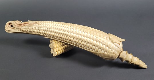 Fine Antique Nakagawa Ryuei Large Sweet Corn Okimono Carving, late 19th century Meiji Resotration