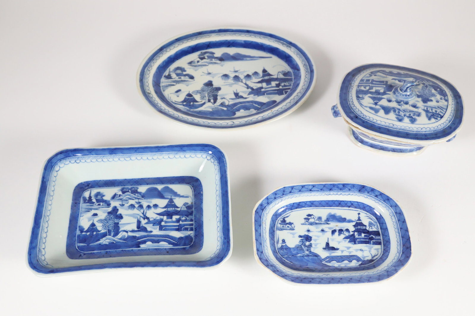 Assortment of Four Pieces of Blue and White Canton China, 19th Century (1 of 7)