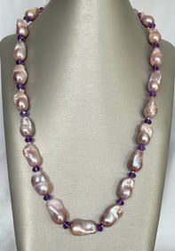 14mm-26mm Natural Lavender Hue Fresh Water Baroque Pearl and Faceted Amethyst Bead Necklace