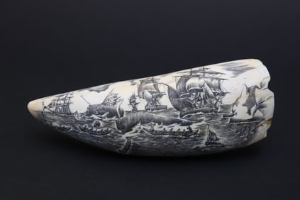 Fine Contemporary Scrimshaw Whale's Tooth, mid 20th Century