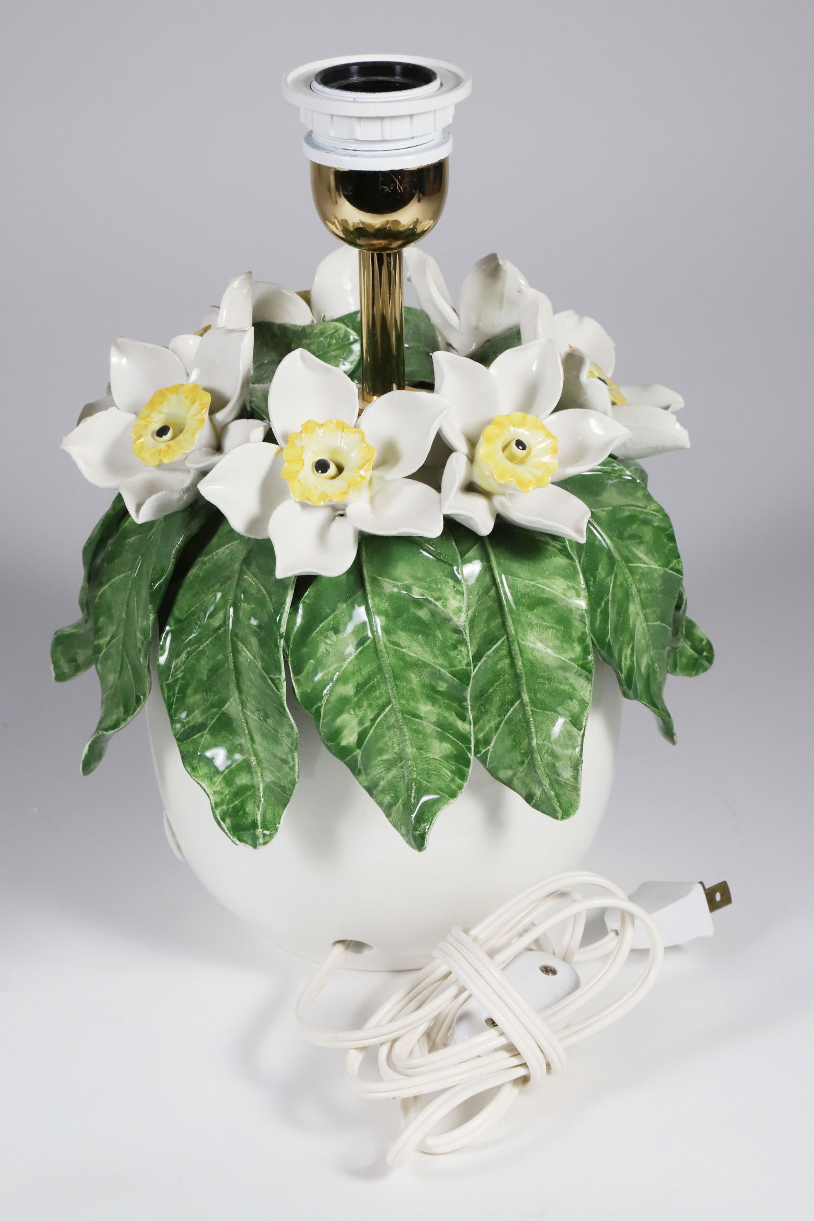Contemporary Ceramic Daffodil Lamp - 3