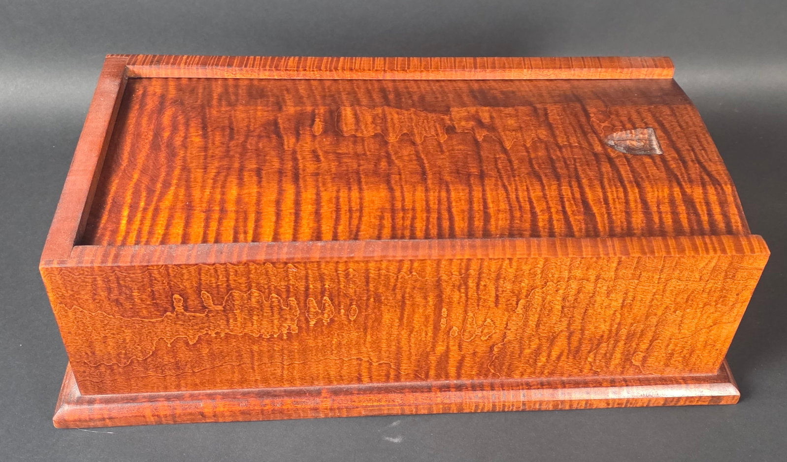 Bench Made 18th Century Style Solid Tiger Maple Candle Storage Box - 2