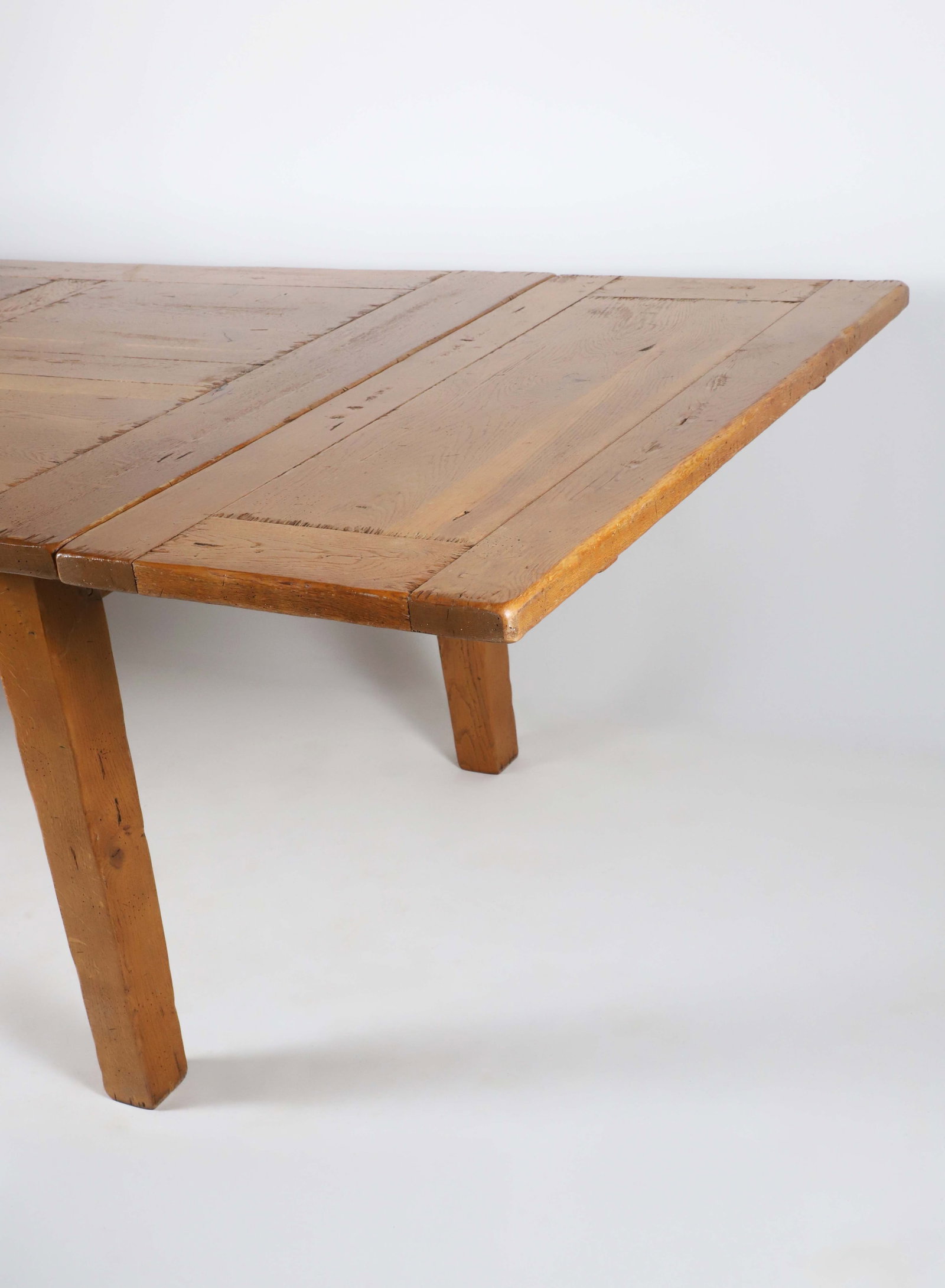 Modern Hepplewhite Style Extension Leaf Dining Table - 7