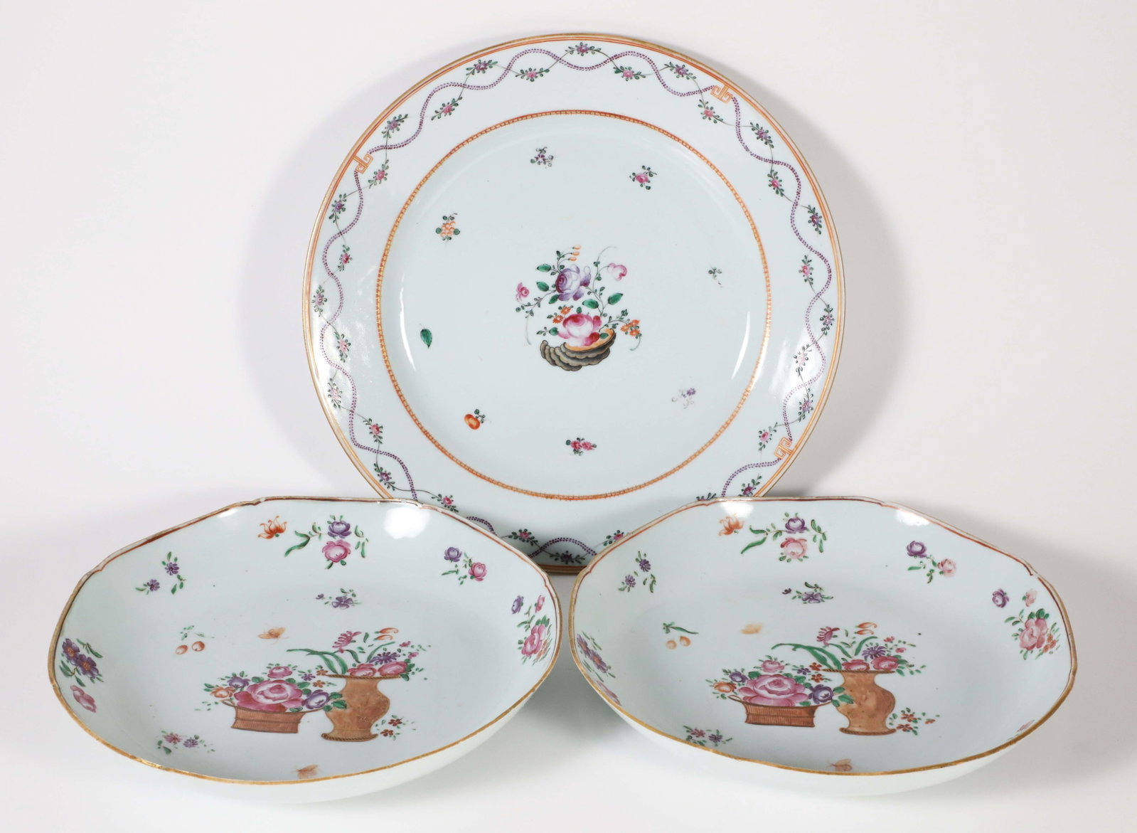 Pair of Chinese Export Porcelain Famille Rose Pattern Bowls, 18th Century: Pair of Chinese Export Porcelain Famille Rose Pattern Bowls, 18th Century, accompanied by an 11-inch famille rose plate Plate Diameter 11 in. Provenance: The Estate of Marguerite G. Dinan, Falmouth, M