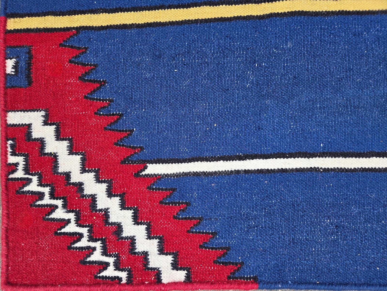 Southwest Pattern Woven Carpet - 3