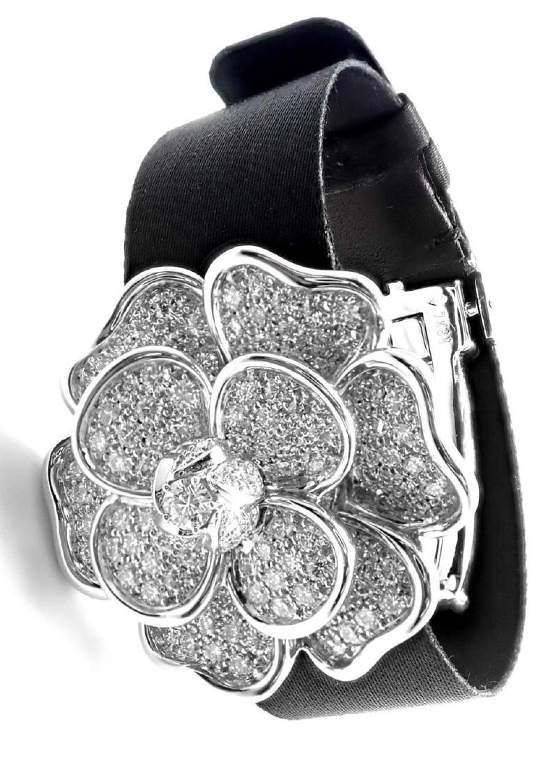 Authentic! Chanel Secret Camélia 18k White Gold Diamond (1 of 10)