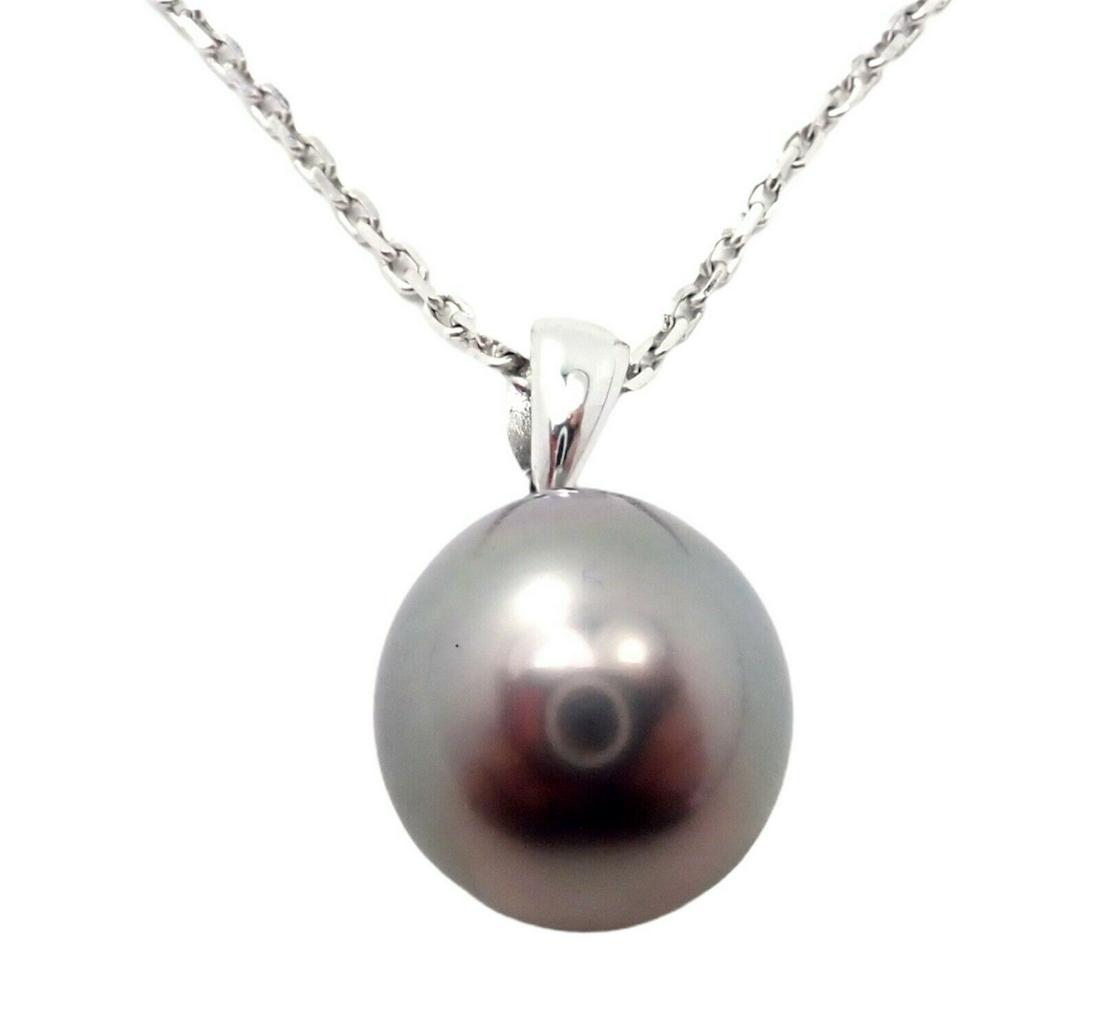 Mikimoto Platinum 18k Gold Tahitian Cultured Pearl: Mikimoto Platinum 18k Gold Tahitian Cultured Pearl Necklace Mikimoto Platinum 18k Gold Tahitian Cultured Pearl Necklace Product Description About This Piece: Metal: Platinum Pedant & Platinum Chain St