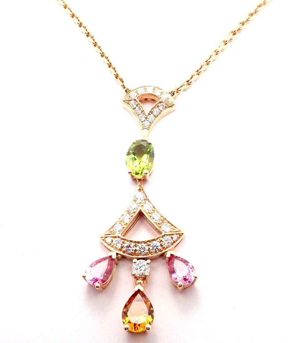 Bvlgari Bulgari Diva Dream 18k Rose Gold Diamond Peridot Necklace Cert: About This Piece: This necklace comes with Bulgari certificate of authenticity and Bulgari box.