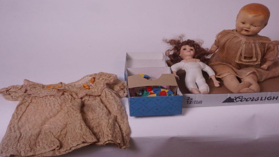 Lot of Vintage dolls porcelain, madame alexander, composition doll, doll dress clothes (1 of 3)