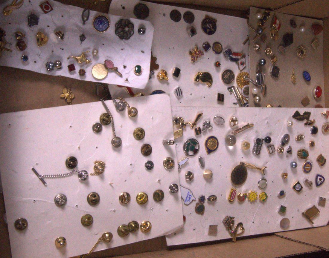 Large Lot of misc, Pins, Tie Tacks (1 of 3)