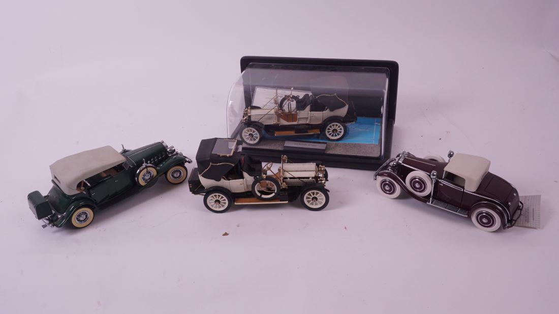 Lot of 4 Franklin Mint cars including (2) Packard (1 of 4)
