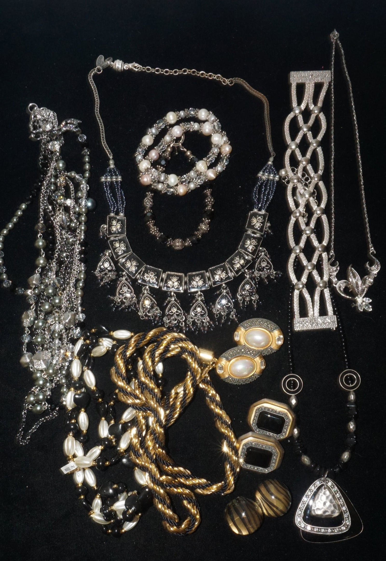 Lot of Misc Vintage Costume Jewelry including: gold & silver tone braclettes, necklaces and earrings (1 of 5)