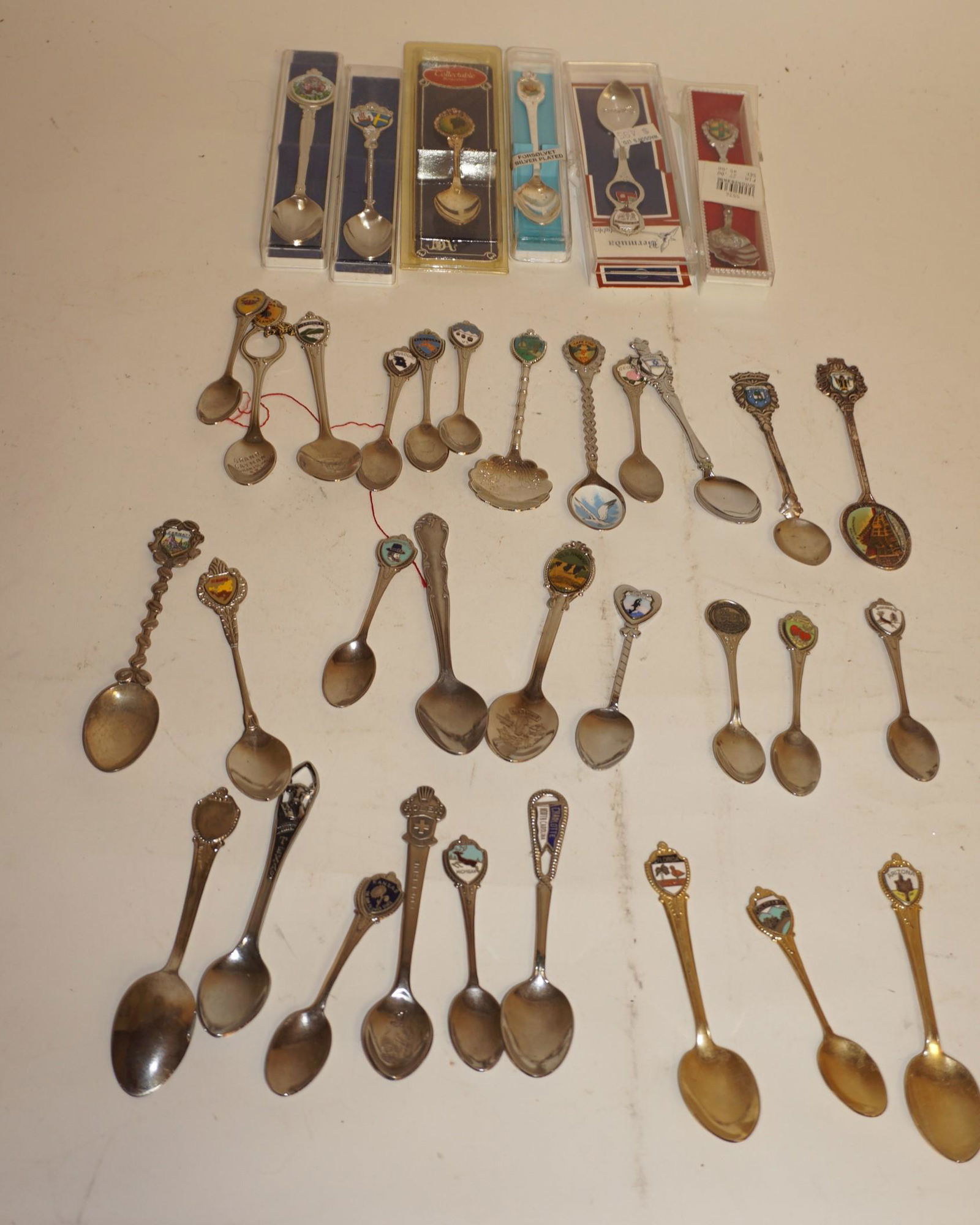 Lot of Collector Spoons from around the world (1 of 4)