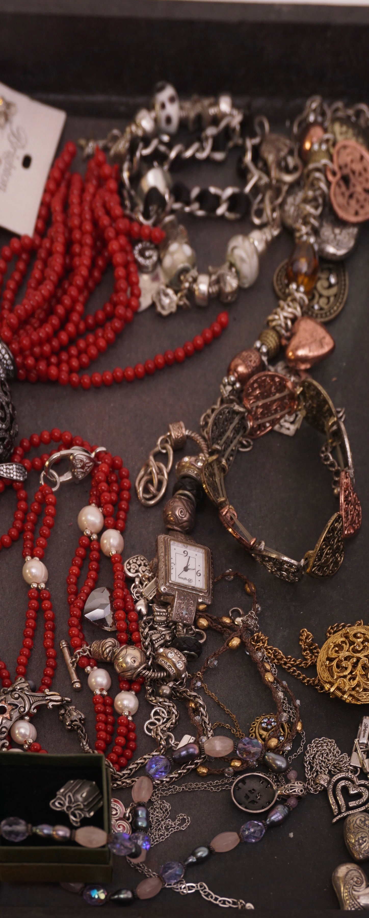 Brighton Jewelry Collection: This Brighton collection includes: Bracelets, Earrings, Necklaces, Pendants, Brooches /Pins & Rings