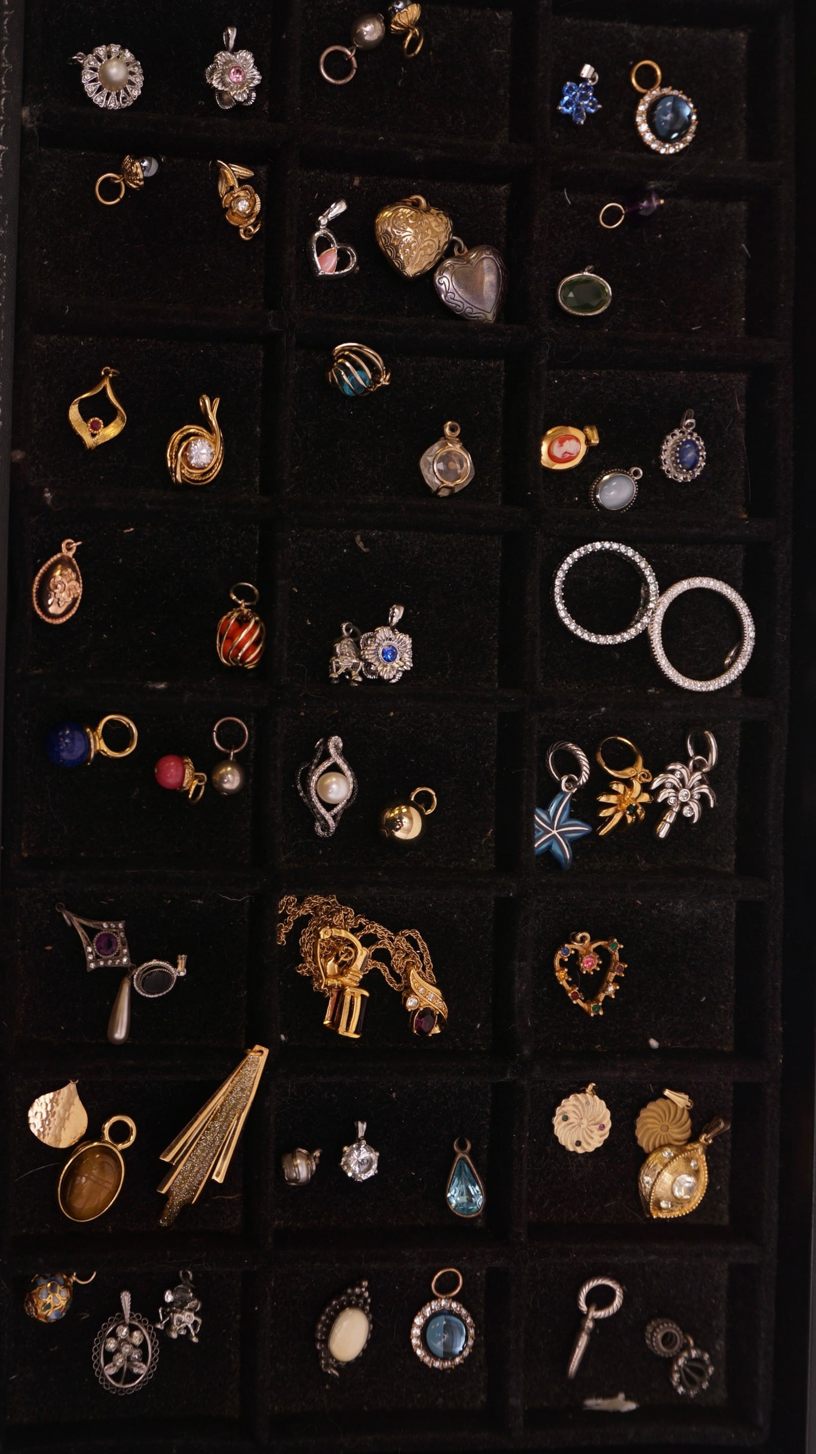 Assorted lot of PENDANTS - CHARMS for necklaces (1 of 3)