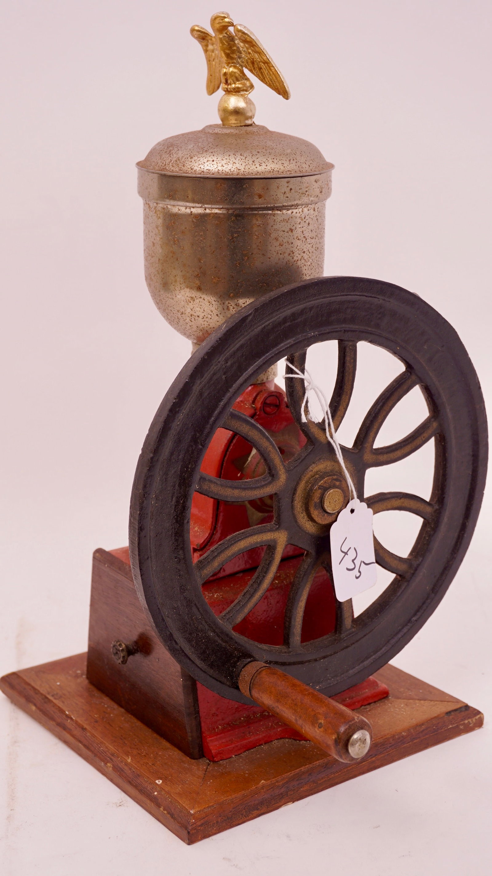 Mister Dudley international Coffee Grinder: Mister Dudley international Coffee Grinder. Authentic Original Collectable. Measures: 13"H