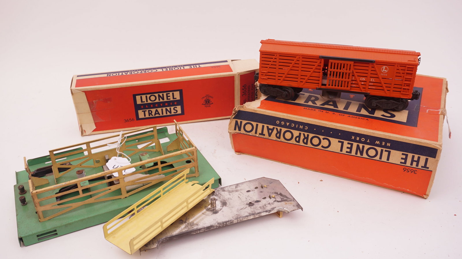 Lionel Trains Numbers 3656 Stock Yard: Lionel Trains Numbers 3656 Stock Yard