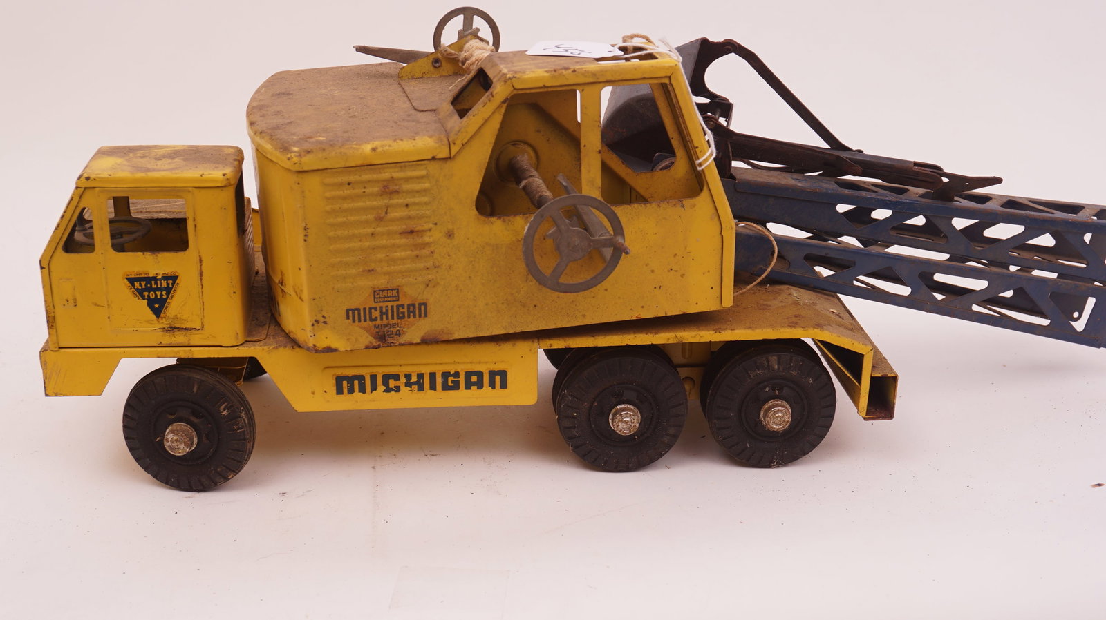 Vintage Nylint Pressed Steel Crane Truck: Vintage Nylint Pressed Steel Crane Truck
