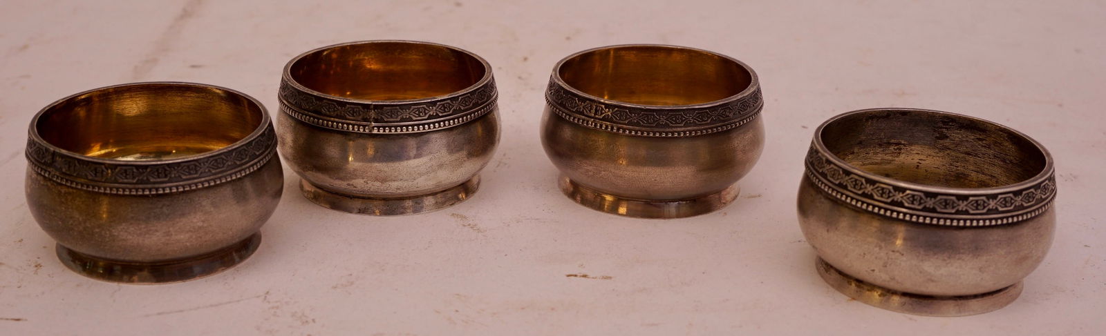 Russian 875 Silver Set of Four Salts Sellers 98DWT (1 of 2)