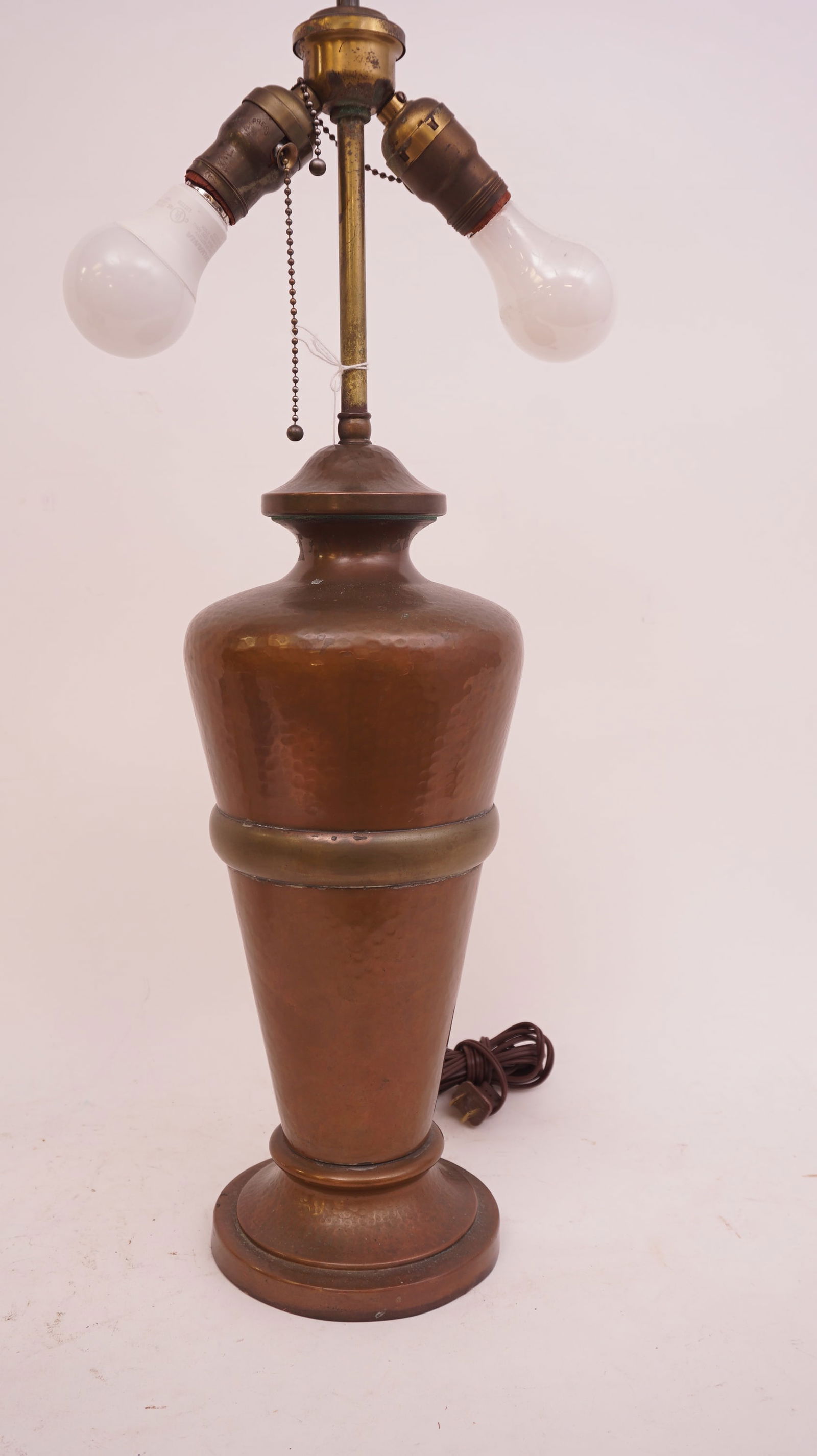 Antique Arts * Crafts Copper & Brass Lamp (1 of 2)