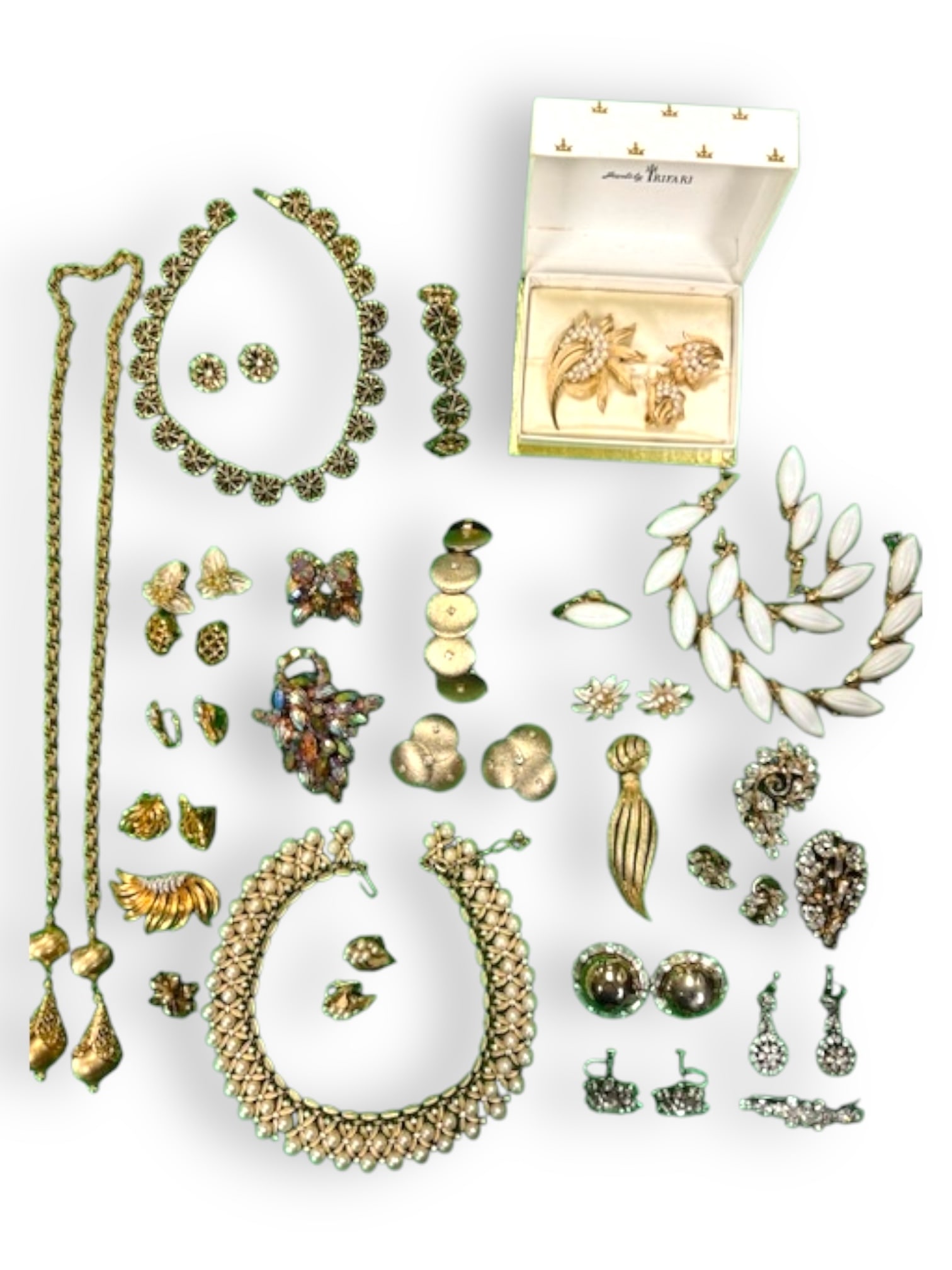 Authentic Designer Costume Jewelry: Designer Costume Jewelry Pinss, Necklaces, Earrings & Sets Includes, Napier, Trifari, Wedgwood