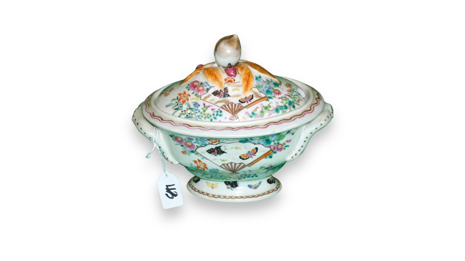 Antique Chinese Tureen: Antique Chinese Tureen 8" x 5" x7"
