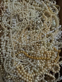 Huge Pearl Necklace Collection Mixed Lot
