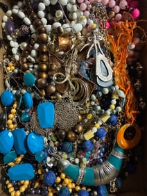 Huge Pearl Necklace Collection Mixed Lot