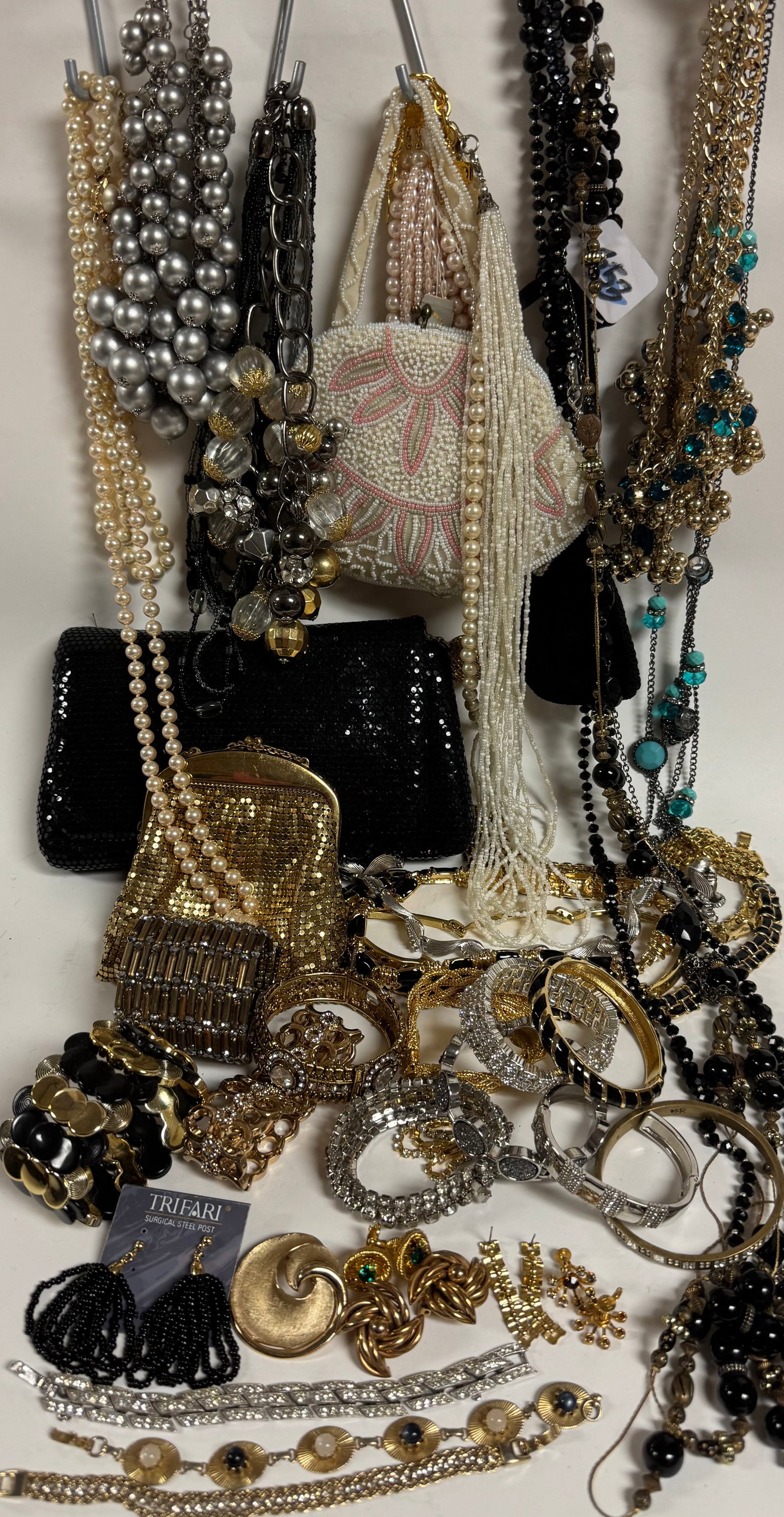 Collection of Costume Jewelry: Collection of Costume Jewelry includes very nice beaded & crystal