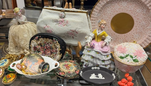 Vintage inspired collecton handmade costume jewery and home décor