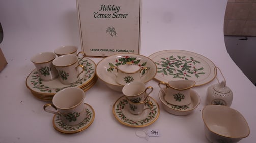 Lenox Holiday Dinnerware Lot