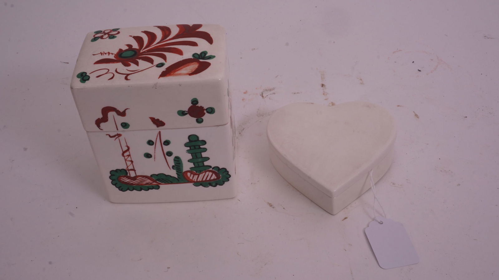 Porcelain 2 Tiffany trinket Boxes,: Two vintage porcelain trinket boxes—one heart-shaped and one rectangular; ideal for jewelry or display.