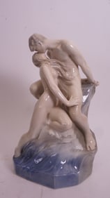 Royal Copenhagen *The Kiss*