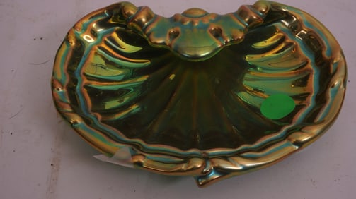 Zsolnay Shell Dish