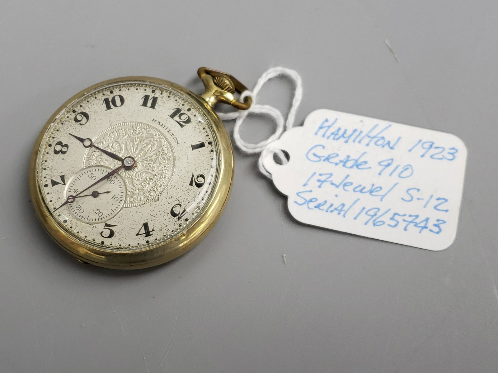 HAMILTON VINTAGE MENS POCKET WATCH (1 of 2)