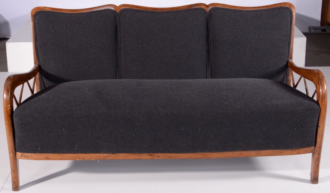 Paolo Buffa sofa: Classic