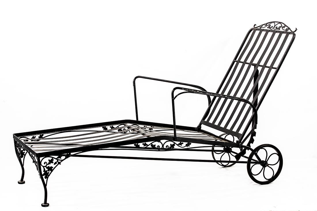 Woodard Outdoor Chaise: Woodard Outdoor Chaise, 29"w x 78"l x 35"h